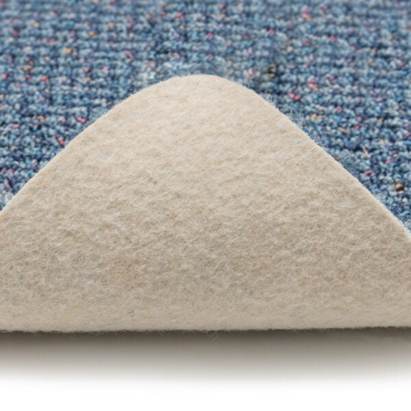 Mocheta Berlin albastru cod 30 , fir buclat , înălțime 7 mm , dimensiune 2.07 m x 4 m 3
